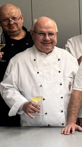 Michael_S    (Apperenti)